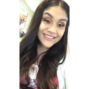 Meet your Posher, Vanesa